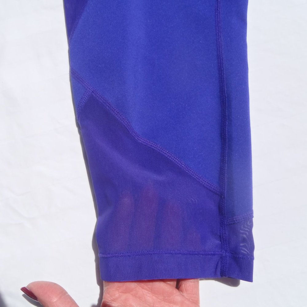 Athleta Sonar Crop Leggings - EUC - Picture 6 of 10